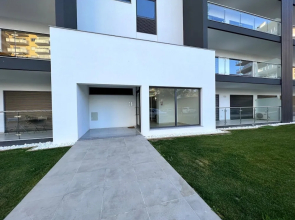 Praia DA Rocha Twins 2 With Pool by Homing
