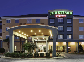 Courtyard by Marriott Tampa Oldsmar