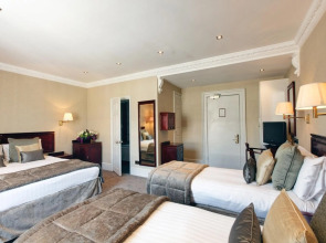 Gem Strathmore Hotel