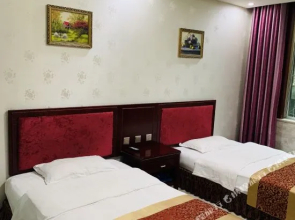 Huanghe Business Hotel(成都黄河商务酒店)