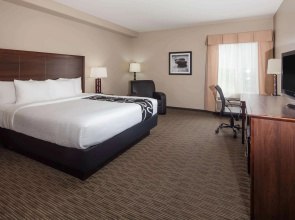 La Quinta Inn & Suites by Wyndham Inglewood