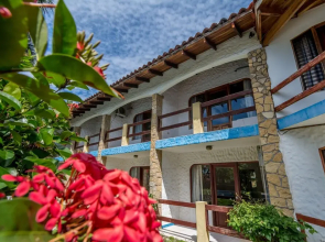 Fuego del Sol Beachfront Hotel