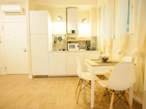 Flats4Rent Arena Prestige