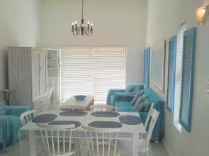 Little Greece - Beach House Apartment by Mykonos