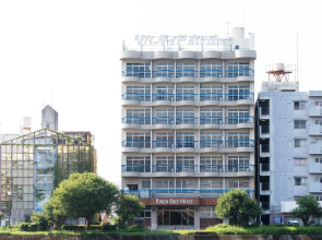 Riverside Hotel Shoei