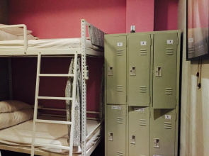 Comma Hostel