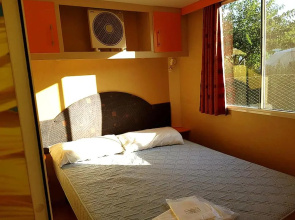 Italian Holidays Mobile house in Ameglia