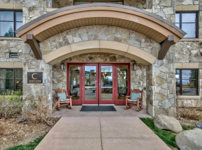 Summer Sale: Constellation S | 3 Bedroom Penthouse Condo by RedAwning