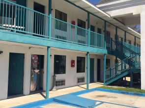 Econo Lodge Biloxi Beach