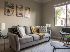 Tempe 1 BR & 2 BR Apts by Frontdesk