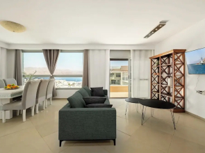 Sea View Beach Penthouse by Sea N' Rent