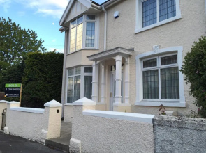 Wynberg House Swansea Bed & Breakfast