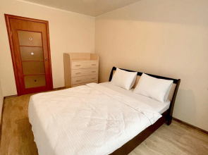 Home Hotel on Stroiteley avenue, 59