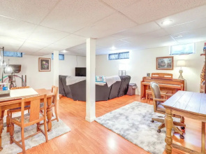 8 Mi to Lake Bowdoin: Pet-friendly Family Home!