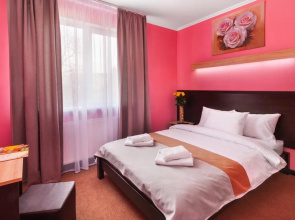 Orange Hotel