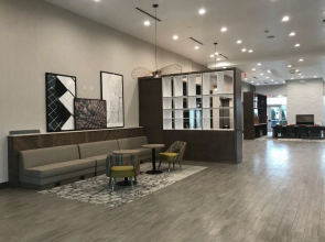 Holiday Inn and Suites Memphis Southeast Germantown