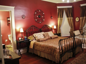 Futrell House Bed & Breakfast