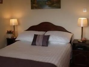 Reenard House B&B