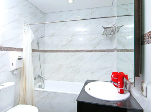 ZEN Rooms Sanur Bypass Ngurah Rai 2
