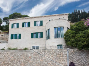 Villa Grande Bukovca - Beautiful 5 bedroom villa - Sea views - Glamorous location