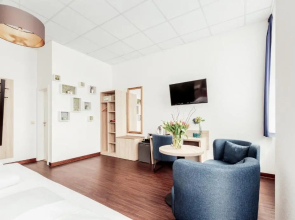 Pallas Hotel