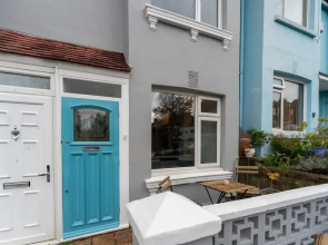 Host Stay Shanklin House