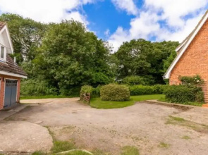 Host Stay Alderfen View