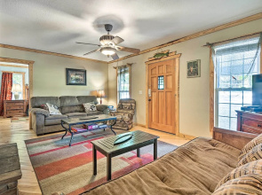 Cabin in Resort - 1/2 Mi to Guntersville Lake!