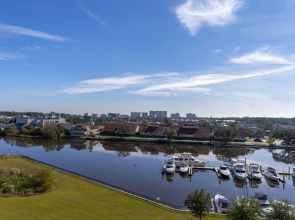 Yacht Club S #1-1104 4 Bedroom Condo by RedAwning