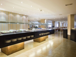 Grupotel Orient
