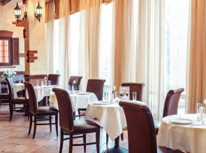 Премьер Отель Русь