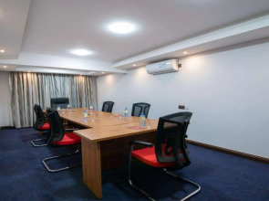 Heri Heights Hotel Apartments, SureStay Collection by BW