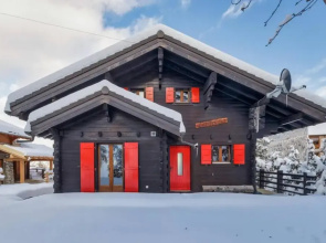 Chalet Les Jeunes - 8 Pax Swiss Ski Chalet