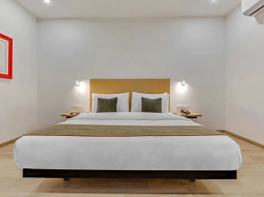 OYO Townhouse 204 Sector 49
