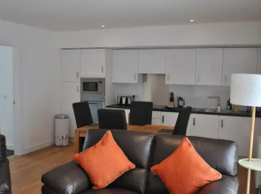 Dreamhouse Apartments Aberdeen Holburn Street