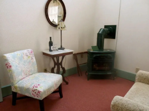 Carriage House B&B