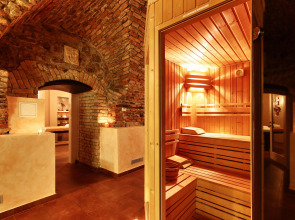 Skaritz Hotel & Residence