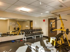 Ground Level Condo Backing Onto Creek #122