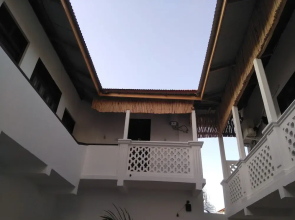 zLife Hostel