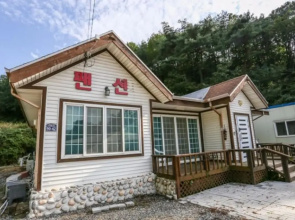 Andong Horse Park Pension