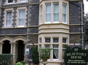 The Avenue Guest House