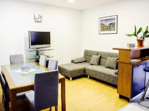 Apartments Slava Petricevic