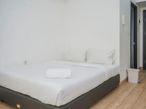 Fancy And Nice Studio Room At Casa De Parco Apartment