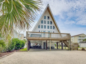 Unique A-frame Beach House: 'the Beacon at Oib'