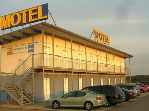 Tour-motel