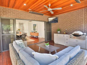 Indulge Luxury Homes Dockside Marina