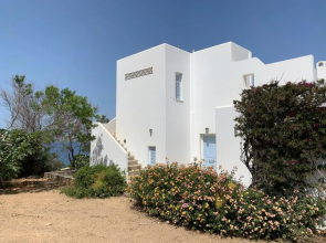 Summer Family Sea View Villa Antiparos