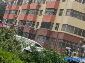 Huibin Apartment