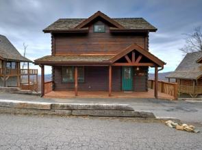 Rocky Mountain High - 4 Br Cabin