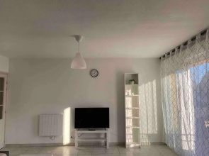 Private apartment for 4 people